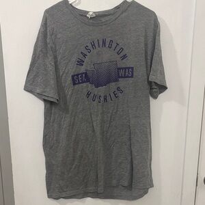Gray Washington Huskies T-Shirt
